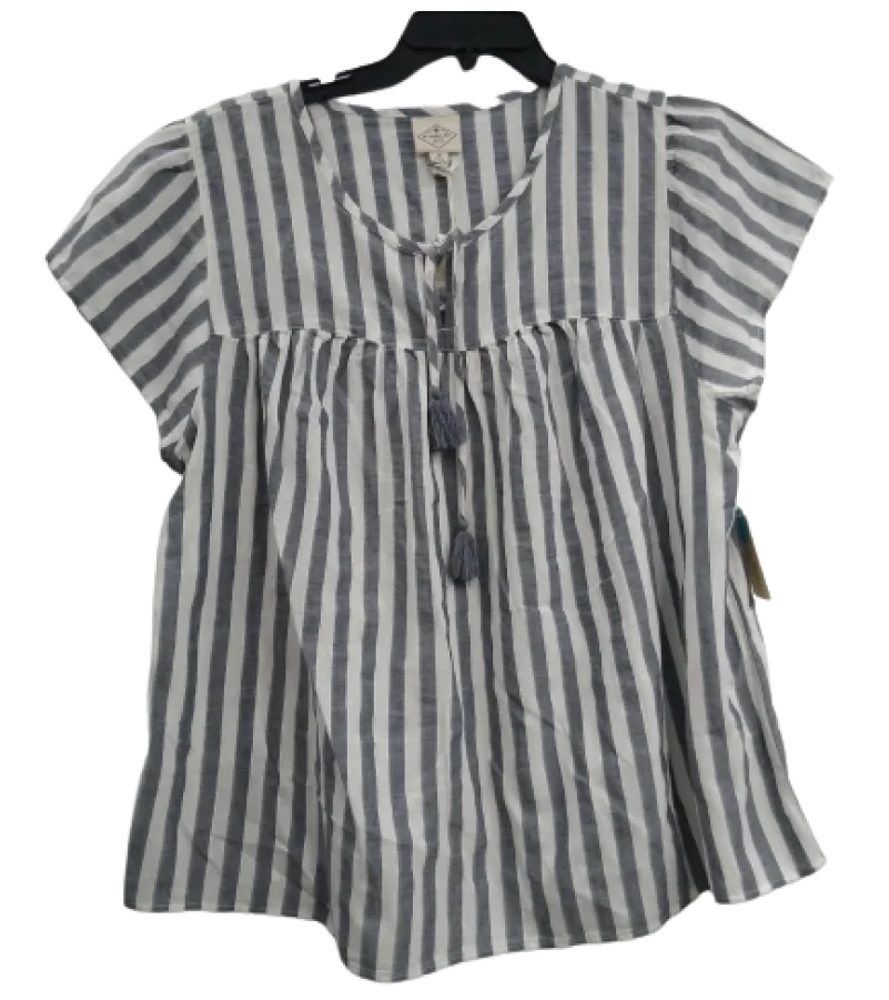Ladies' woven blouse made by Concorde Garments